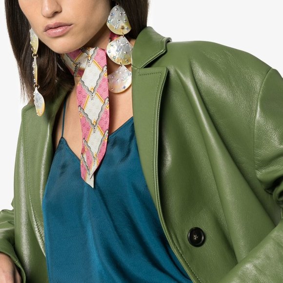 NEW Gucci Snake and Rhombus Print Neck Bow Twilly Scarf in Pink - Picture 8 of 9